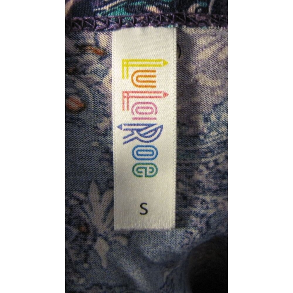 LuLaRoe S Purple Patterned Classic Tee Knit Shirt Top Stretch - Picture 3 of 3